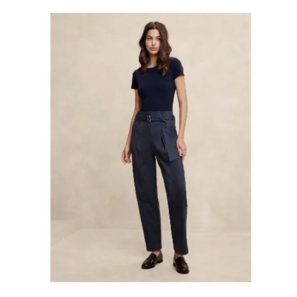 Banana Republic Ultra High Rise Pleated Twill Belted Tapered Pant Black Size 10 - Picture 2 of 7